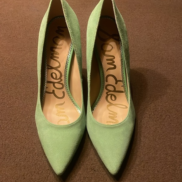 Sam Edelman Green Heels with Pointed Toe and Stiletto Heel - Picture 10 of 11